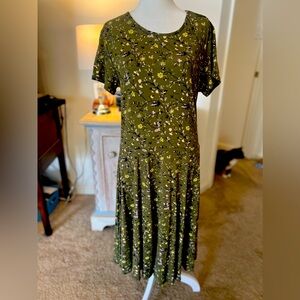 Beautiful dress from Europe NWT. Size L
